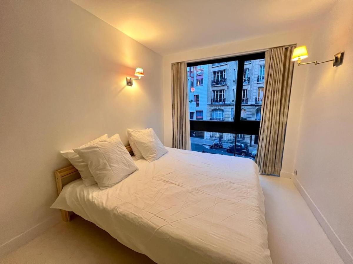 Spacious Apt Luxembourg 6 People Париж Екстериор снимка