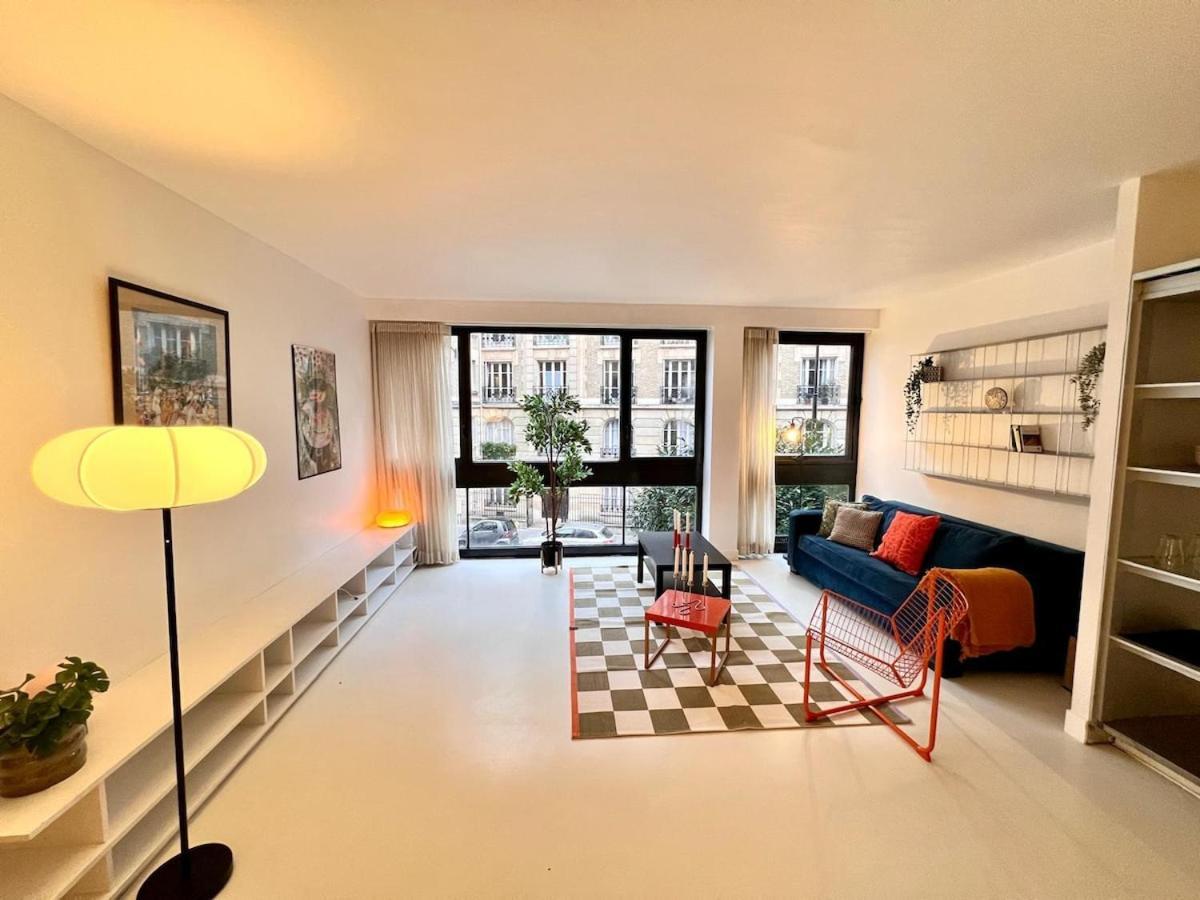 Spacious Apt Luxembourg 6 People Париж Екстериор снимка
